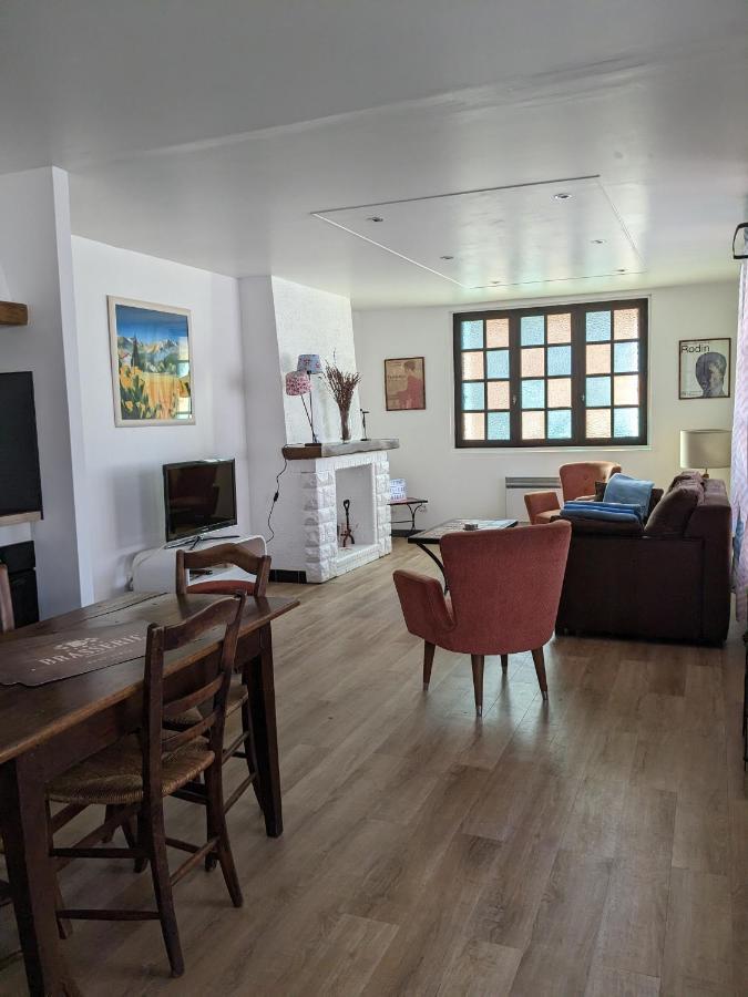 Au Chalet D'Illiers Combray, Grand Jardin Arbore Buitenkant foto